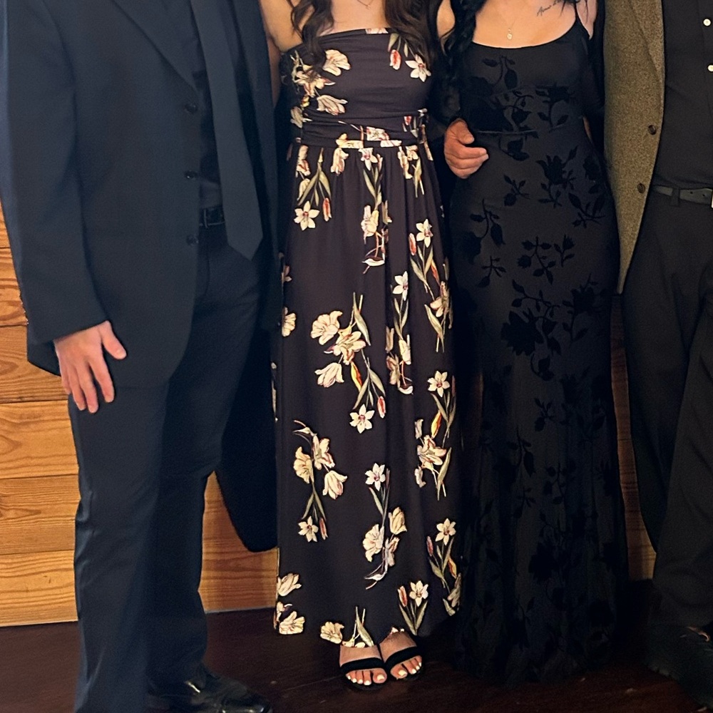 Floral Black Maxi Dress - Picture 3 of 3